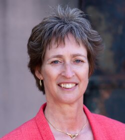 Monique Damen